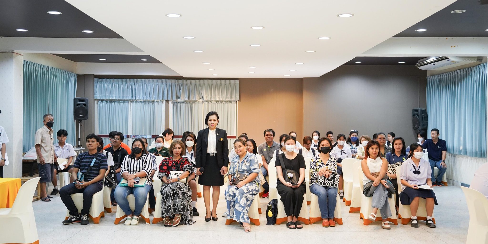 บรรยากาศการสัมภาษณ์และมอบตัวนักเรียน นักศึกษาใหม่​ ปีการศึกษา 2567 รอบทั่วไป รอบที่ 1